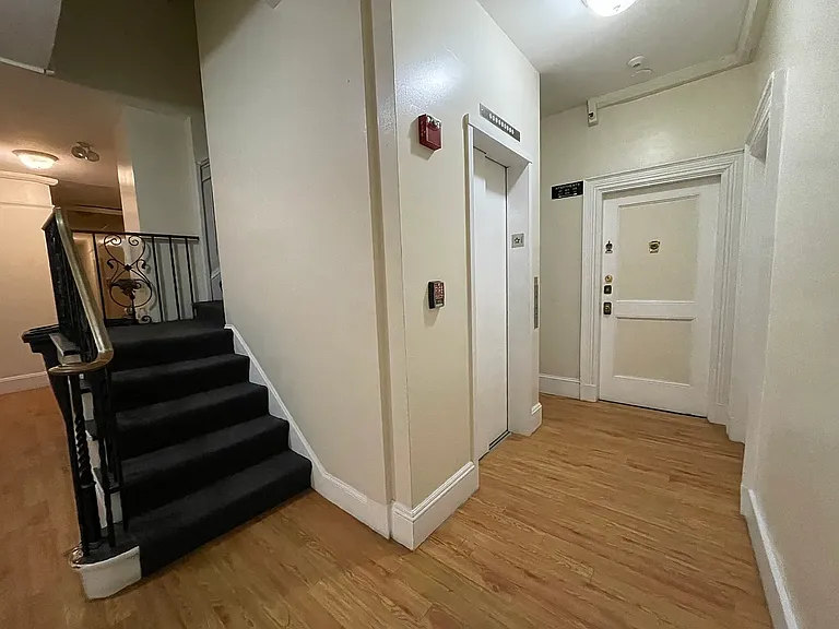 1475 Beacon St #43 — Photo 2