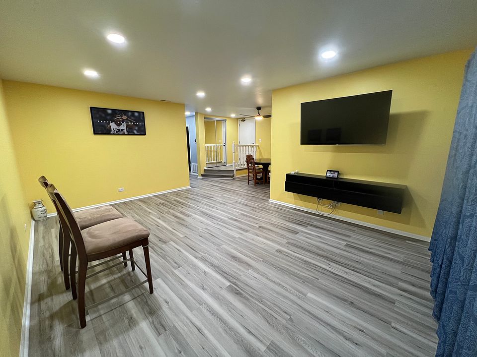 1st image of 1440 Clairmont Ct #0