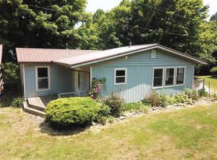 30640 Roy Jones Rd, Racine, OH 45771