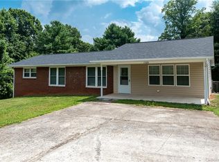 1528 Old Farm Dr LOT 44 & LOT 45, Hickory, NC 28602