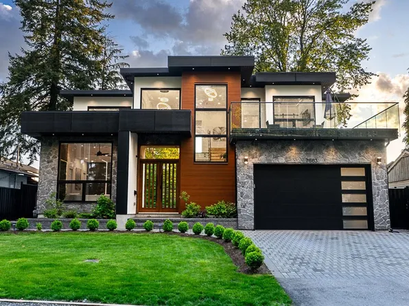 7663 127th St, Surrey, BC V3W 4B1