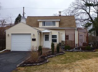 127 Southview Ter, Rochester, NY 14620