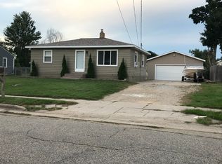 5808 Crippen Ave SW, Wyoming, MI 49548