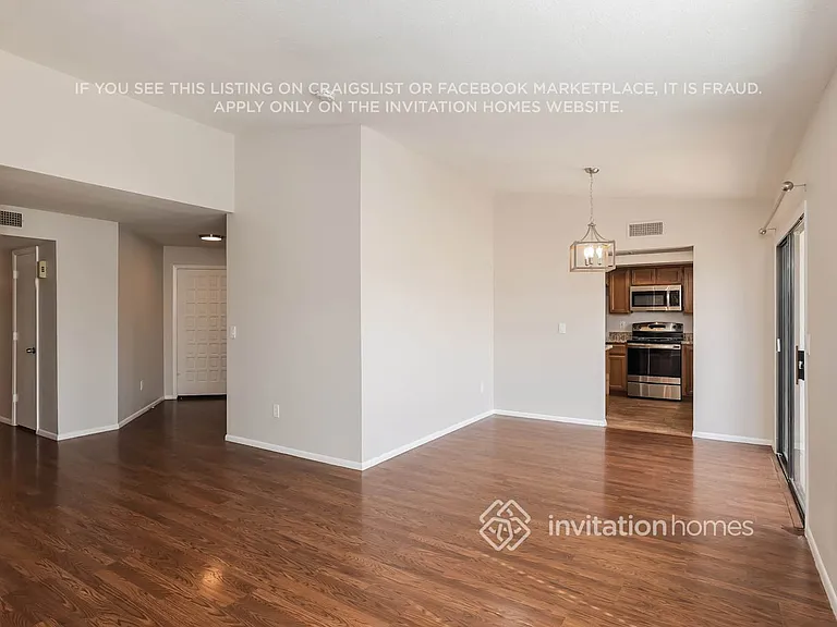 415 W Grandview Rd — Photo 3