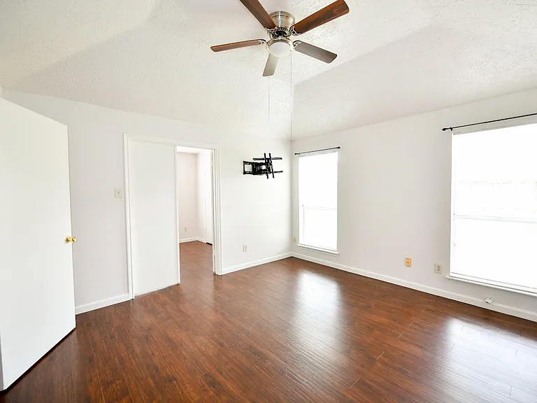 13114 Careywood Dr — Photo 8