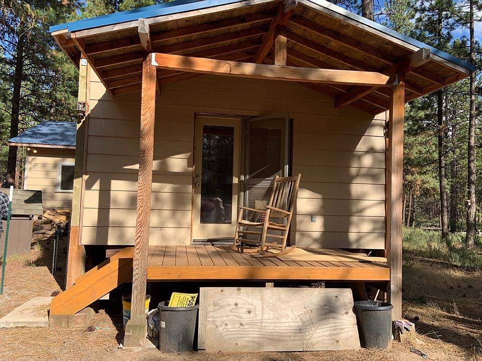 1st image of 3731 Paradise Dr