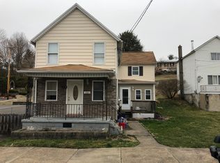 235 Vine St, Old Forge, PA 18518