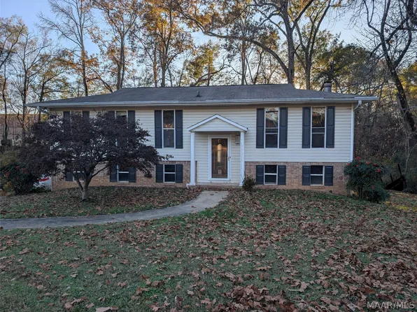 720 Crosscreek Trl, Pelham, AL 35124