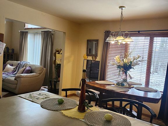 5th image of 1763 Amber Dr