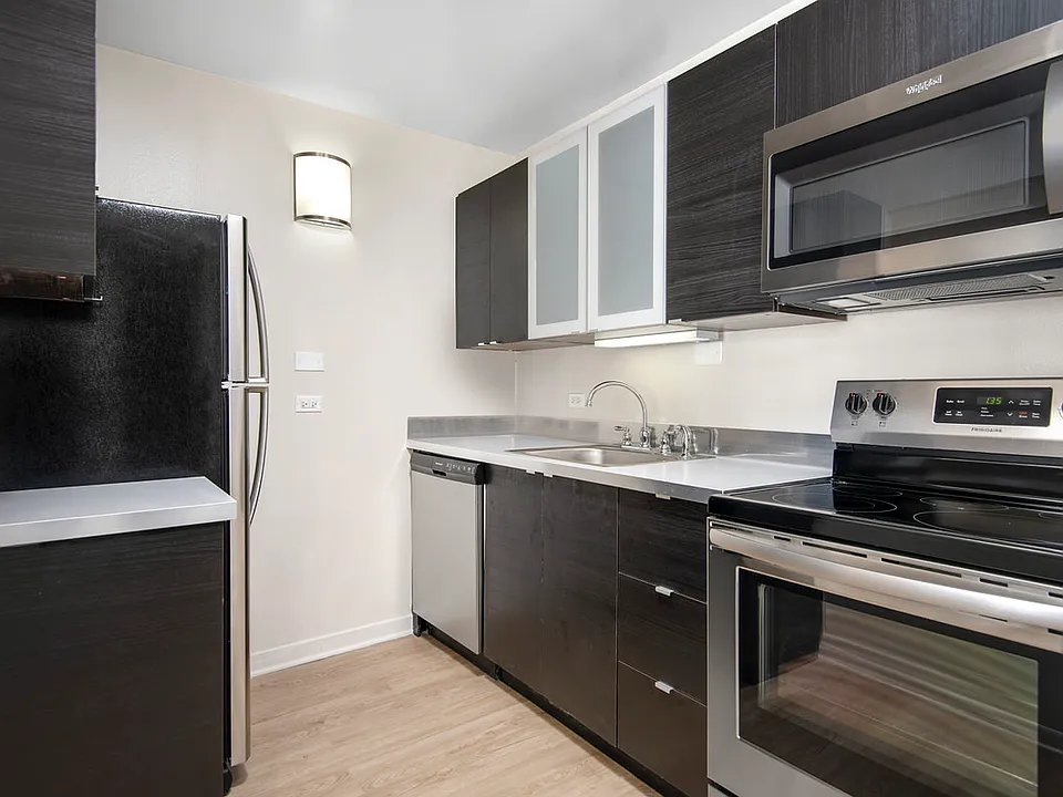 55 W. Chestnut