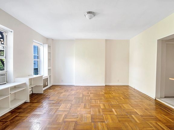 3rd image of 87 Joralemon St APT 1B