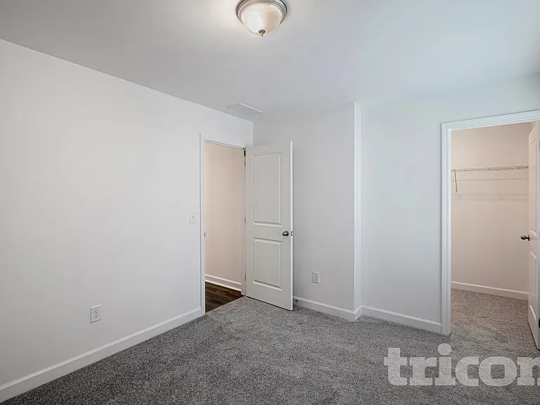 177 E Ridge Way — Photo 14