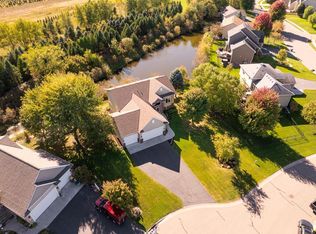 6805 Grouse Holw, Centerville, MN 55038