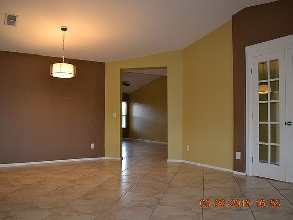 3rd image of 83218 Camino Bahia Ave