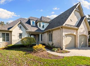 9 Forest Gate Cir, Oak Brook, IL 60523