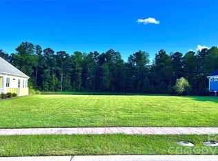 2579 E Timber Crest Dr NE, Leland, NC 28451