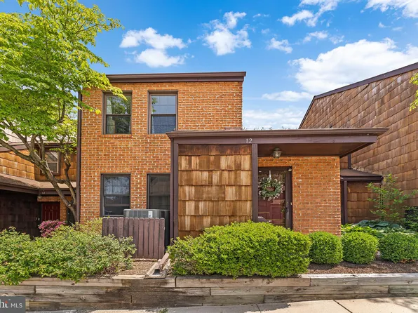 12 Rittenhouse Ct #185, Wayne, PA 19087