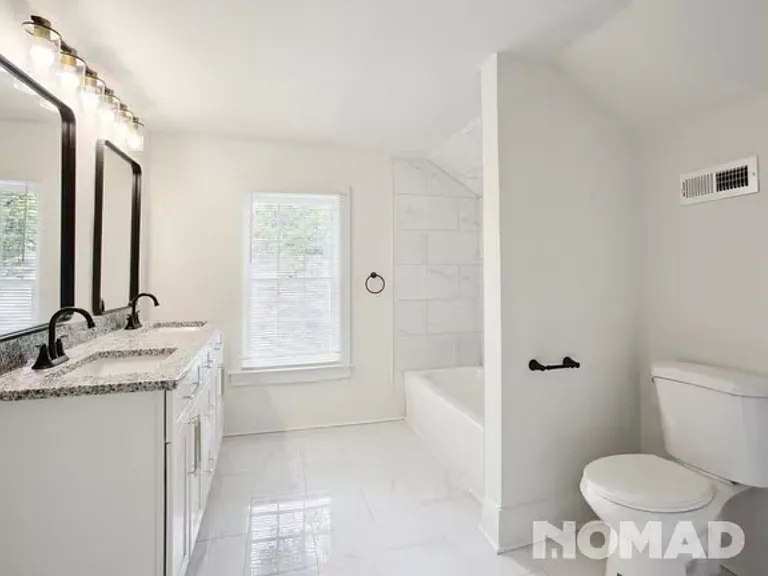 1370 Carnegie Ave — Photo 24