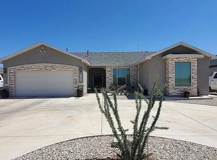 1521 W Mahone Dr, Artesia, NM 88210