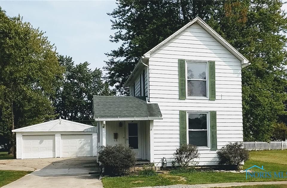 1st image of 1123 Park St