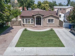 6328 Colbath Ave, Van Nuys, CA 91401