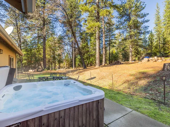 6843 Log Cabin Ln, Placerville, CA 95667