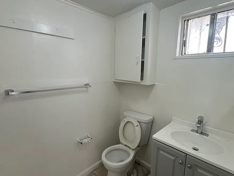6459 Florence Ave #1/2 — Photo 5
