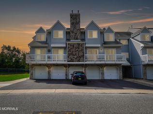 1115 Scarlet Oak Ave, Toms River, NJ 08755