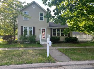536 Gambia Ave, Wabasha, MN 55981