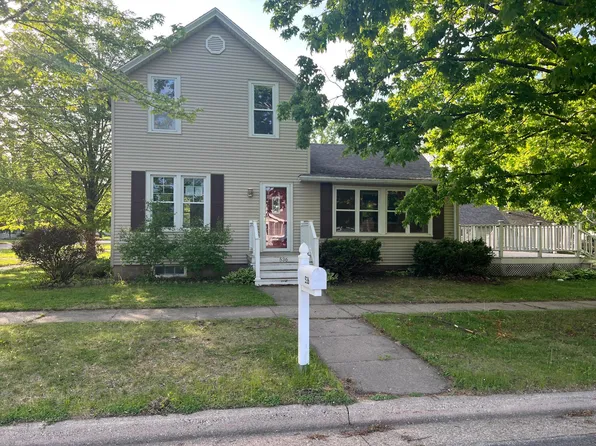 536 Gambia Ave, Wabasha, MN 55981