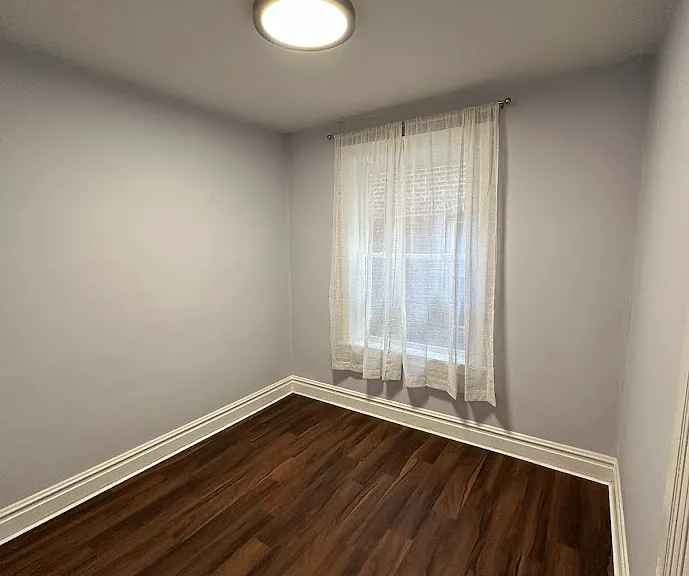 5237 Sutherland Ave #1 — Photo 16