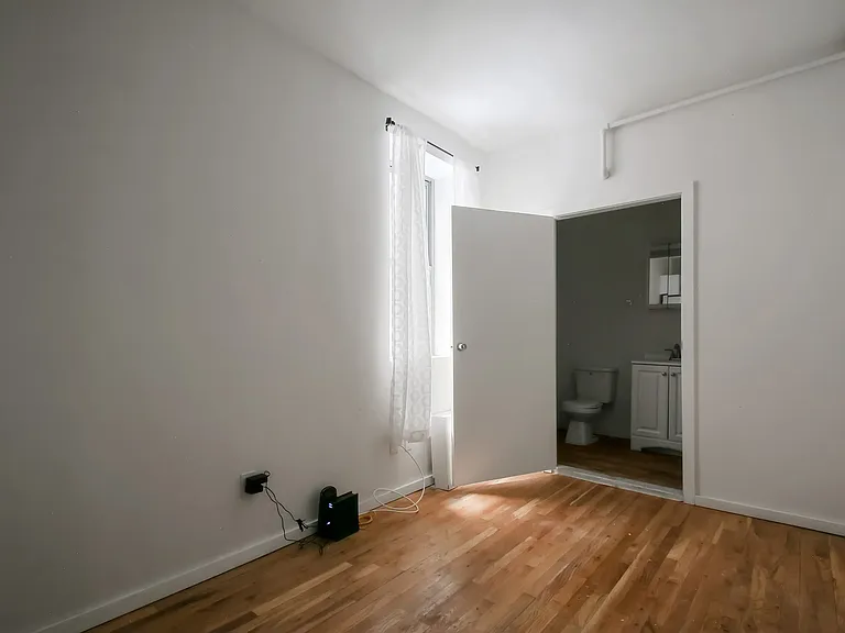 235 W 63rd St #1 — Photo 2