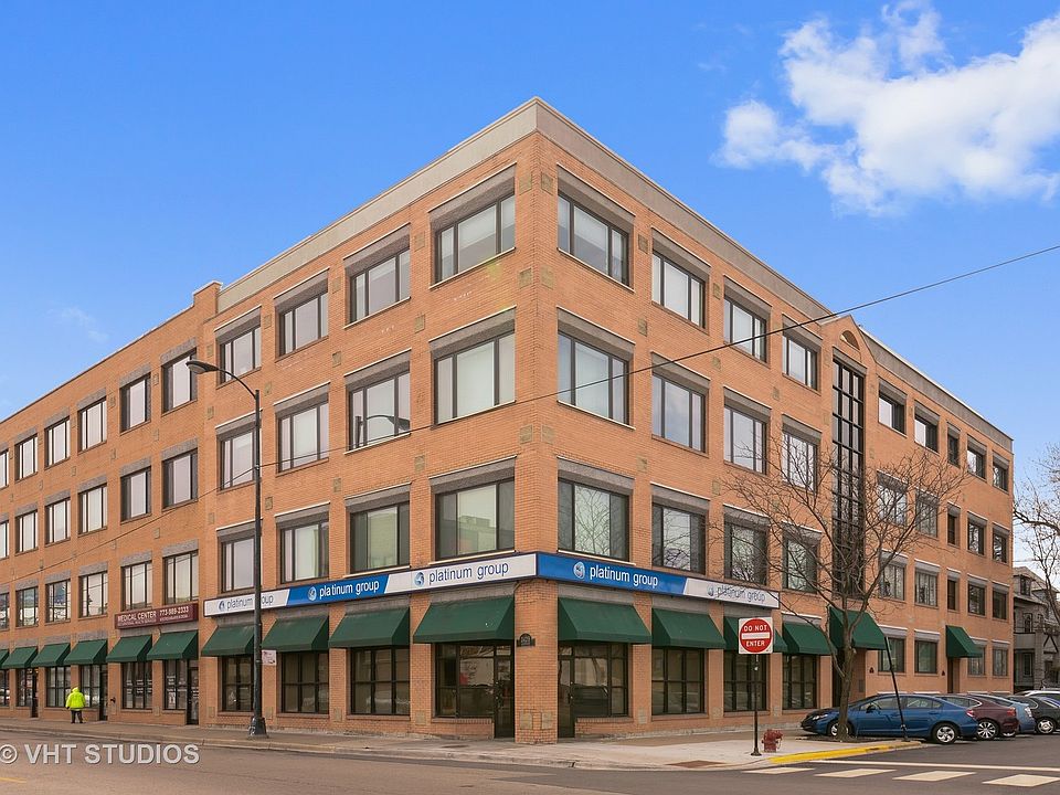 1st image of 4751 N Artesian Ave APT 301