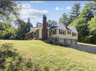 33 Crank Rd, Hampton Falls, NH 03844