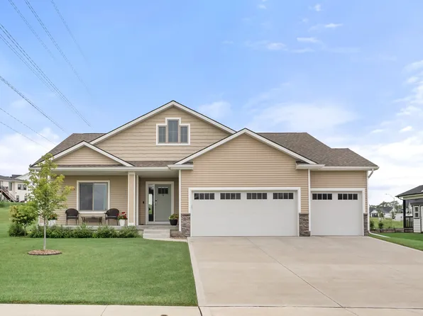5628 163rd St, Urbandale, IA 50323