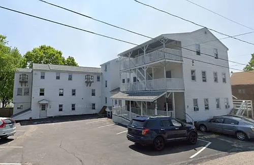 12 Lyman St Photo 1
