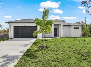 406 Lincoln Ave, Lehigh Acres, FL 33972