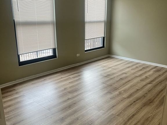 5th image of 2720 E 75th St #1