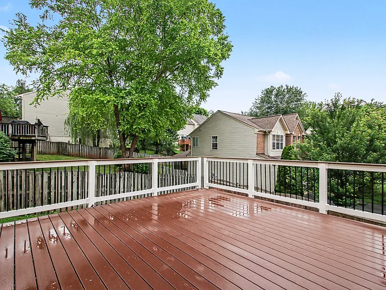 15812 Ibsen Pl — Photo 25