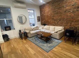 247 E Broadway APT 2, New York, NY 10002