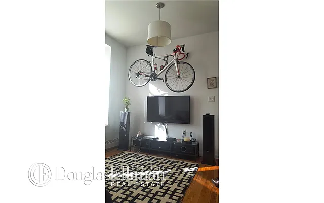 Sold by Douglas Elliman | media 10