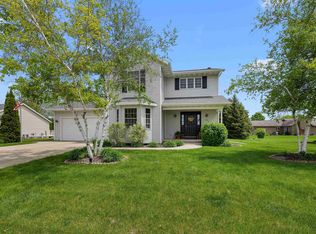 665 N Prairie Rd, Fond Du Lac, WI 54935