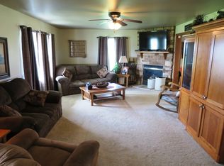 10771 Centerfield Rd, Leesburg, OH 45135