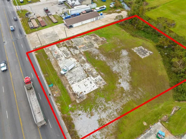 1392 Grand Caillou Rd, Houma, LA 70363
