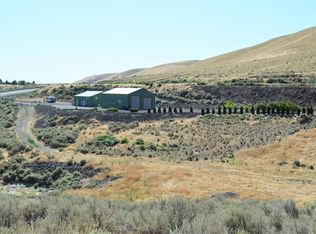 8906 N Webber Canyon Rd, Benton City, WA 99320