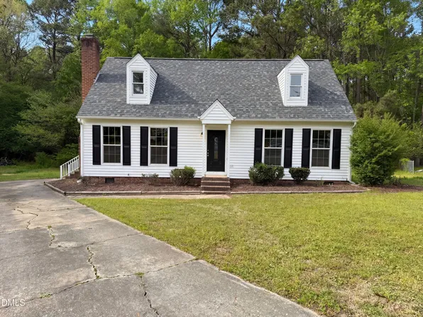 637 Yates Pl, Zebulon, NC 27597