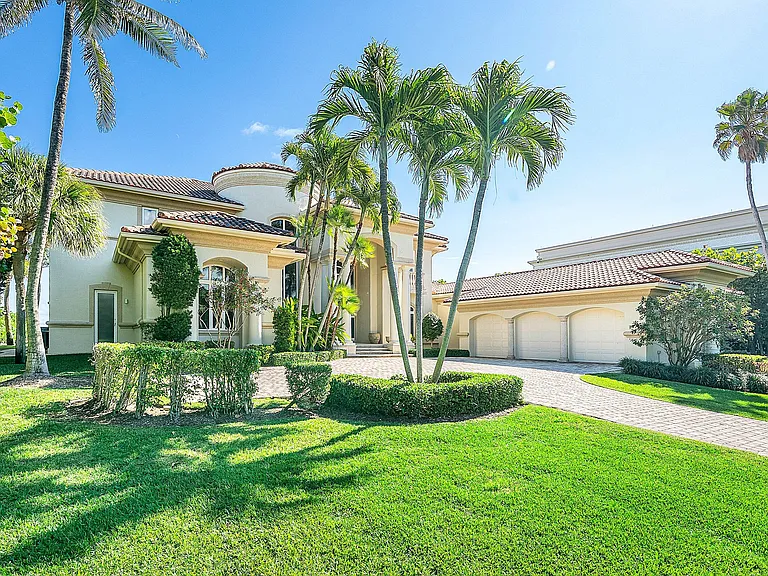 6373 N Ocean Blvd — Photo 3