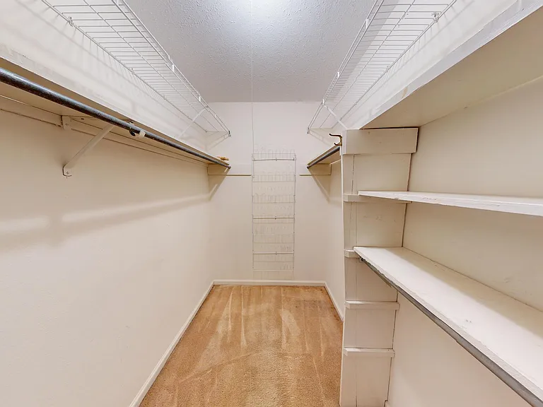 1212 Hillman St — Photo 18