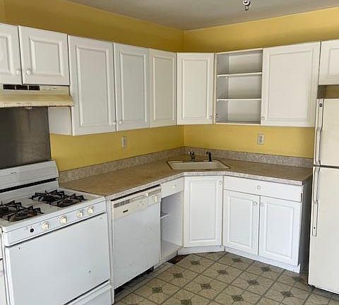 2nd image of 17 Clarion Ct