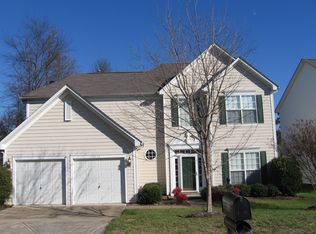 6013 Downfield Wood Dr, Charlotte, NC 28269